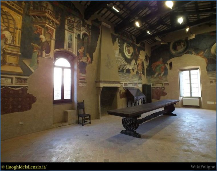 File:PalazzoTrinci-027.jpg