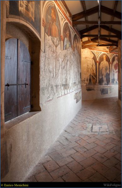 File:PalazzoTrinci-020.jpg