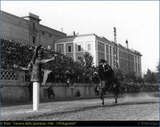 Un Cavaliere alle prese con l'anello