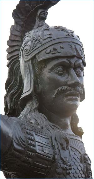 StatuaQuintana05.jpg