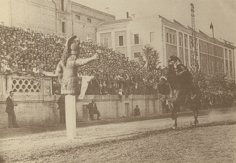 File:1946 Cavaliere.jpg